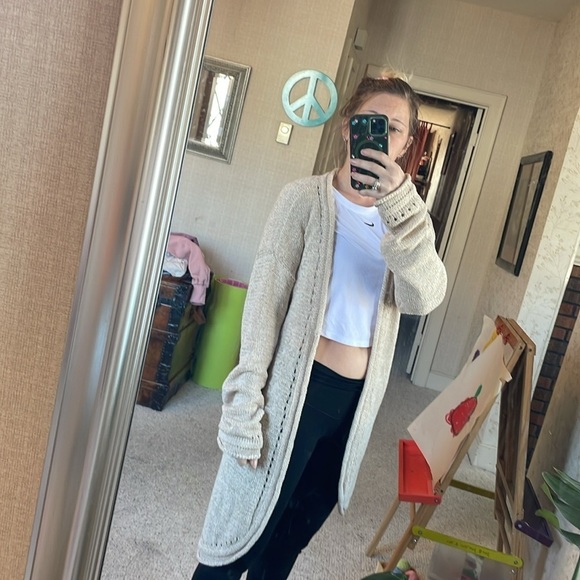 Ivy Beau Boho Crochet Open Knit Maxi Cardigan - Picture 11 of 12